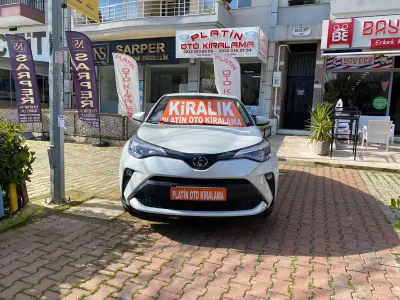 2023 TOYOTA CHR Benzin Otomatik kiralama İzmir