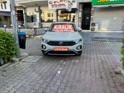 2025 VOLKSWAGEN T-ROC Benzin Otomatik kiralama İzmir